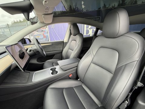 Tesla Model Y (Dual Motor) Long Range SUV 5dr Electric Auto 4WDE (384 bhp) 28