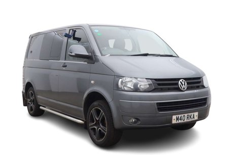 Volkswagen Transporter 2.0 TDI T30 Startline Kombi 4dr Diesel Manual L1 H1 (198 g/km, 138.08 bhp) 1
