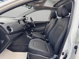 Hyundai i10 1.2 Premium SE Euro 6 5dr 38