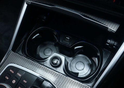 BMW 3 Series 2.0 330E M Sport Auto 5dr 35