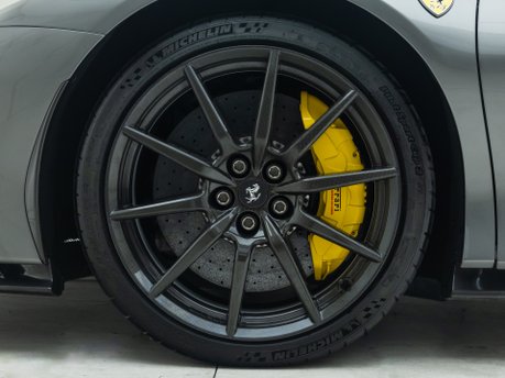 Ferrari SF90 Stradale ASSETTO FIORANO 