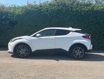 Toyota C-HR 1.8 VVT-h Excel SUV 5dr Petrol Hybrid CVT Euro 6 (s/s) (122 ps) 6