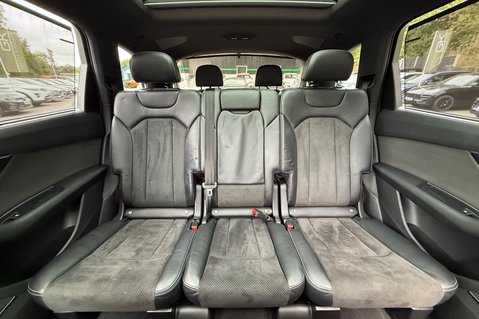 Audi Q7 TDI QUATTRO S LINE -PAN ROOF -CAMERA -ADAPT CRUISE -MATRIX LED -BOSE -FASH 17