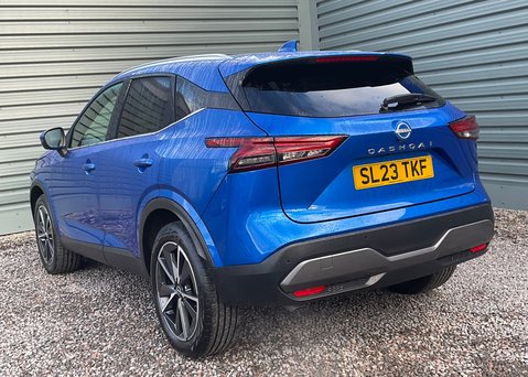 Nissan Qashqai DIG-T TEKNA MHEV 10