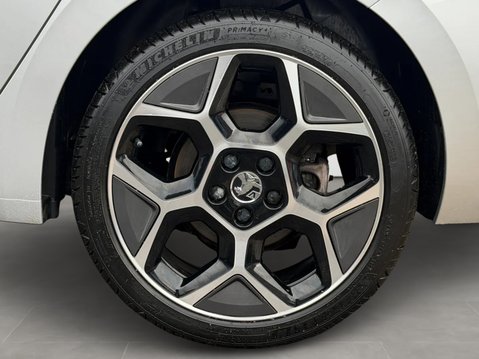 Vauxhall Astra 1.2 Turbo 130 GS 5dr 14