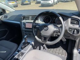 Volkswagen Golf 1.4 Golf Match Edition TSi BlueMotion Technology Semi-Auto 5dr 17