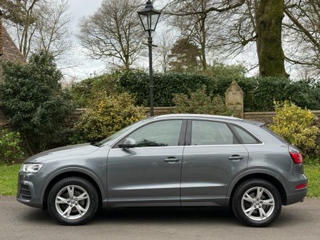 Audi Q3 TDI QUATTRO SE 7