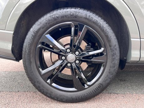 Audi Q3 2.0 TFSI 40 S line S Tronic quattro Euro 6 (s/s) 5dr 64
