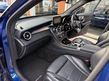 Mercedes-Benz GLC 3.0 GLC350d V6 AMG Line (Premium Plus) SUV 5dr Diesel G-Tronic 4MATIC 46