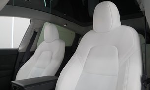 Tesla Model Y LONG RANGE AWD White Interior Hard Ware 4 (AI4) GROK AI One Owner VAT Q 4