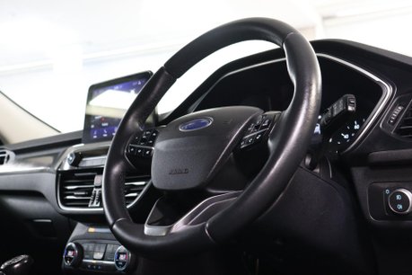 Ford Kuga TITANIUM 12