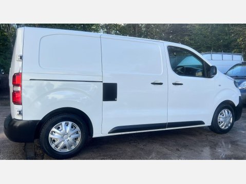 Vauxhall Vivaro 1.5 Turbo D 2700 Edition Panel Van 5dr Diesel Manual L1 H1 Euro 6 (s/s) (12 10