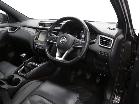 Nissan Qashqai 1.3 DIG-T Tekna+ Euro 6 (s/s) 5dr 22