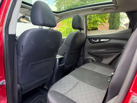 Nissan Qashqai 1.2 DIG-T N-Connecta SUV 5dr Petrol Manual 2WD Euro 6 (s/s) (115 ps) 51