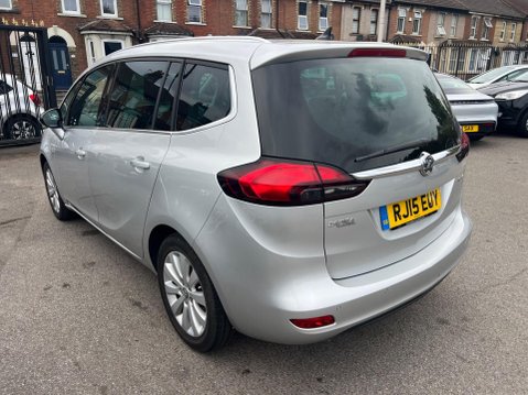 Vauxhall Zafira 1.4i Turbo Tech Line Euro 6 5dr 4