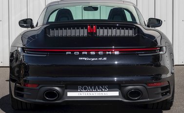Porsche 911 (992) Targa 4S 5