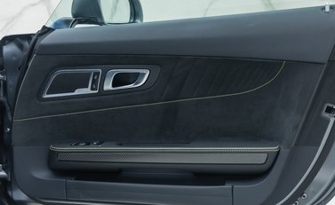 Mercedes-Benz Amg GT S PREMIUM 24