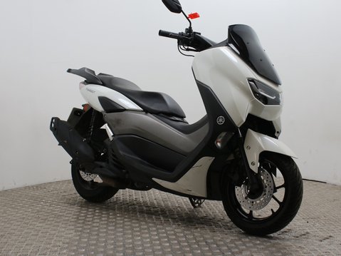 Yamaha Nmax 125 GPD125-A ABS 12