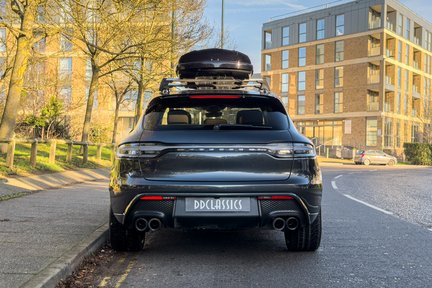Porsche Macan GTS PDK 6