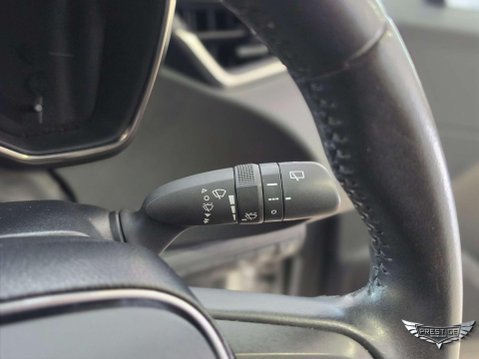 Toyota Corolla 1.8 VVT-h Icon Tech CVT Euro 6 (s/s) 5dr 59
