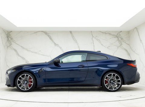 BMW M4 Competition XDrive 2