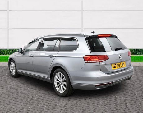 Volkswagen Passat SE BUSINESS TDI 18