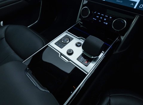 Land Rover Range Rover P440e HSE 15