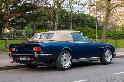 Aston Martin V8 Volante EFi 7