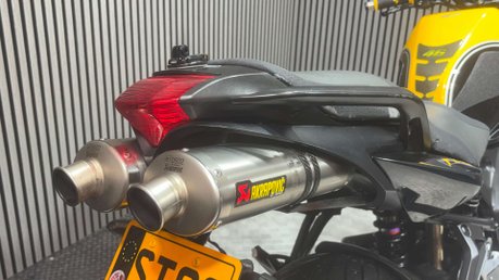 Yamaha FZ ONLY 16K CUSTOM 600CC NAKED BIKE NEW MOT WARRANTY 47