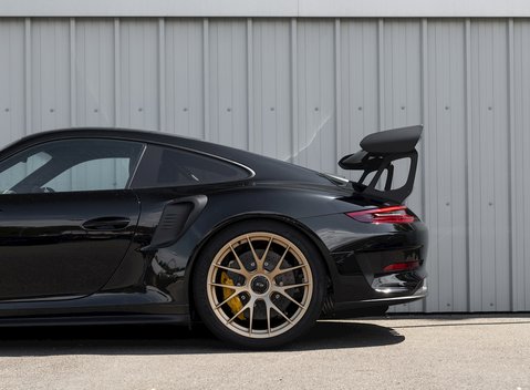 Porsche 911 (991.2) GT3 RS Weissach 28