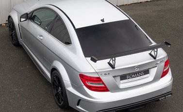 Mercedes-Benz C63 AMG Black Series 9