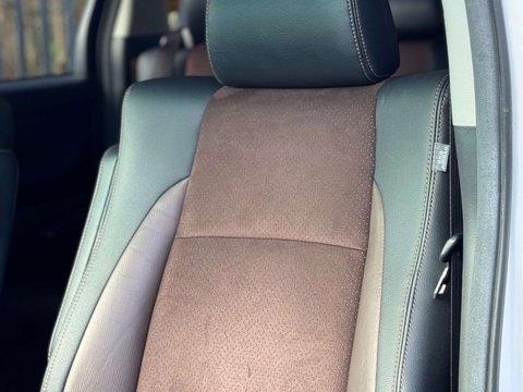 Toyota Alphard V6 4WD TOWBAR 12