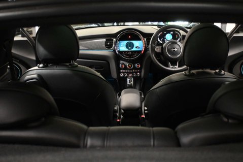 Mini Hatch 2.0 Cooper S Exclusive Auto 3dr 71
