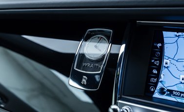 Rolls-Royce Wraith Series II 22