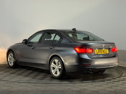 BMW 3 Series 316I SPORT 8