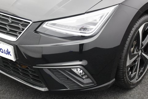 SEAT Ibiza 5dr 1.0 TSi FR Sport DSG Automatic 42