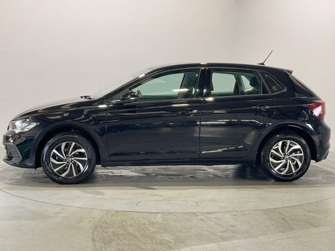 Volkswagen Polo 1.0 TSI Life Hatchback 5dr Petrol Manual Euro 6 (s/s) (95 ps) One Owner 5