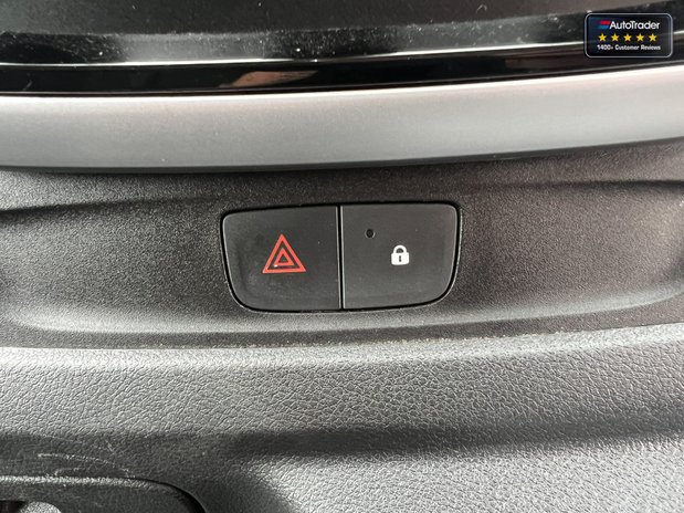 Renault Trafic LWB L2H1 Low Roof Leader LL30 Air Con Alloys Sensors Cam EURO 6 NO VAT 28