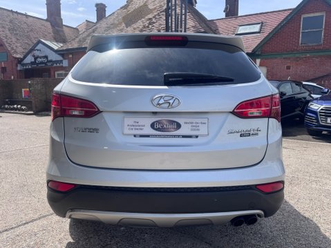 Hyundai SANTA FE PREMIUM SE CRDI 10