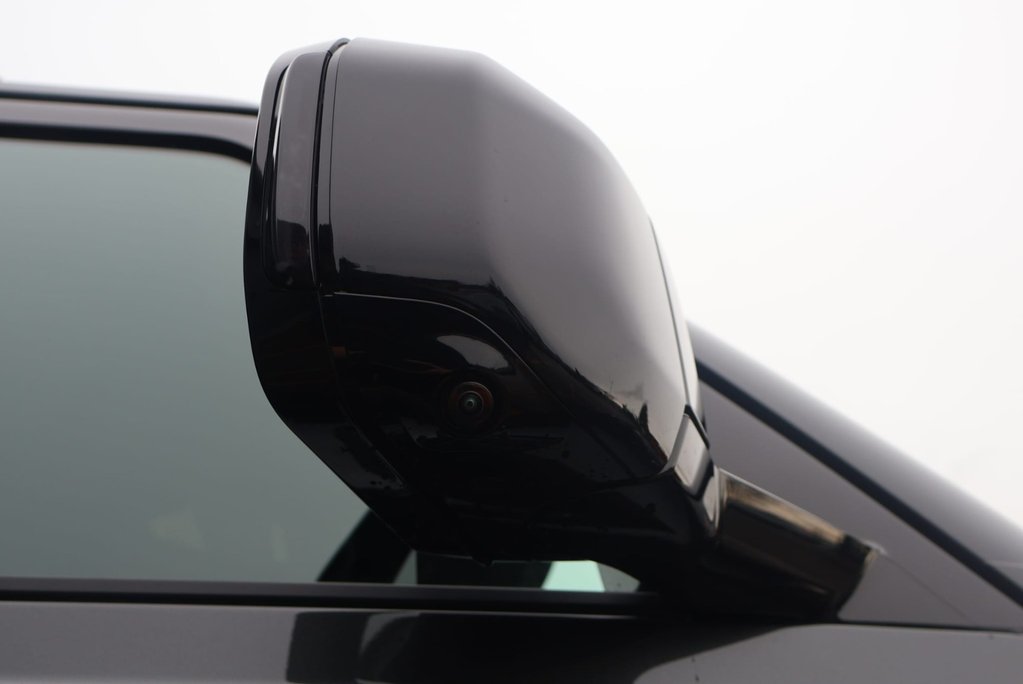 Land Rover Defender 110 NEW 2026 MODEL HARD TOP D250 WORLD TOUR EDITION GENUINE REAR SEATS  22