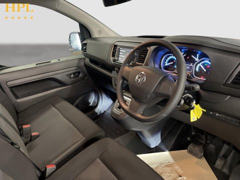 Vauxhall Vivaro Life 50kWh Combi MPV 5dr Electric Auto LWB (9 Seat, 7.4kW Charger) (136 ps) Allo 12