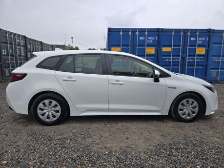 Toyota Corolla 1.8 VVT-h Design Touring Sports 5dr Petrol Hybrid CVT Euro 6 (s/s) (122 ps) 10
