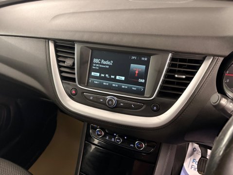 Vauxhall Grandland X 1.2 Turbo SE Euro 6 (s/s) 5dr 16
