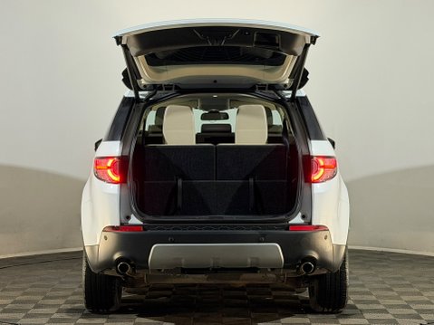 Land Rover Discovery Sport SD4 HSE 8