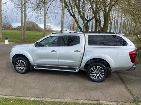 Nissan Navara 2.3 dCi Tekna Auto 4WD Euro 6 4dr 15