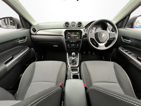 Suzuki Vitara 1.4 Boosterjet 48V Hybrid SZ-T 13