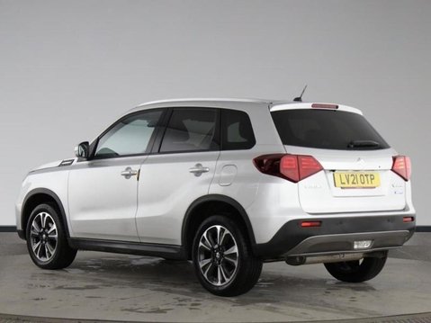 Suzuki Vitara SZ5 BOOSTERJET MHEV 2