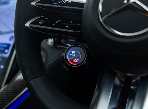 Mercedes-Benz Amg GT 63 PREMIUM + 22