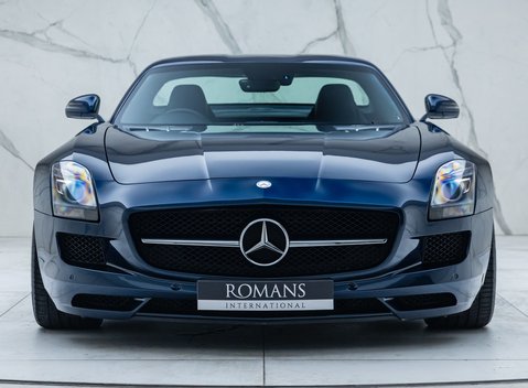 Mercedes-Benz SLS AMG 4