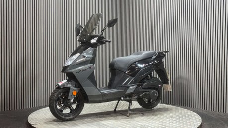 Sinnis Matrix 2021 31K RUNNING PROJECT SCOOTER SPARES OR REPAIR 125CC 5